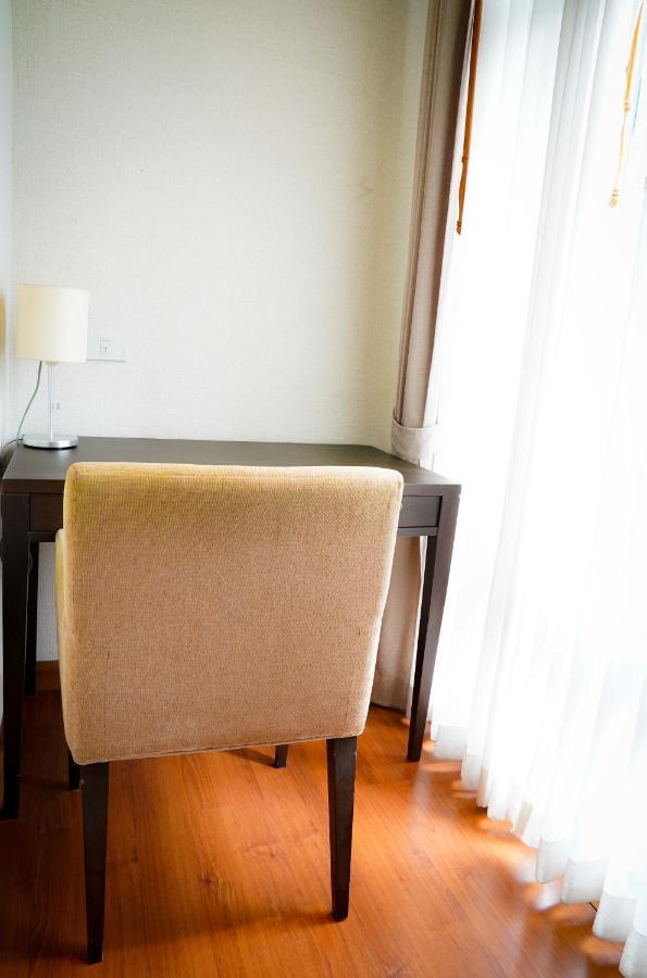 Siam Bright Suite Банкок Екстериор снимка