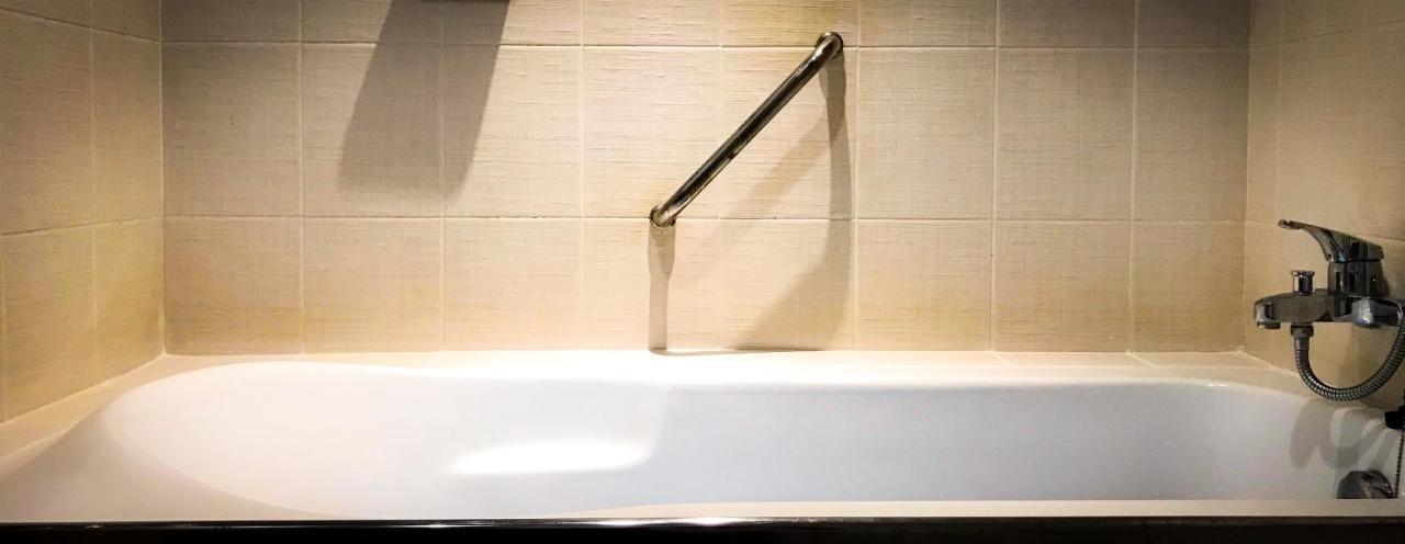 Siam Bright Suite Банкок Екстериор снимка